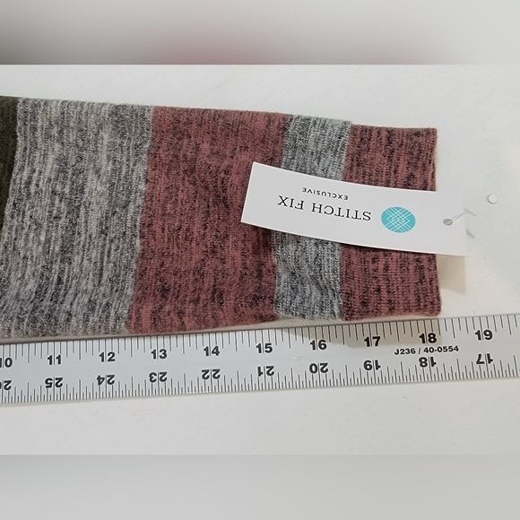 BOBEAU EXCLUSIVELY FOR STITCH FIX Size Medium Petite Long Sleeve Cardigan - Picture 4 of 14